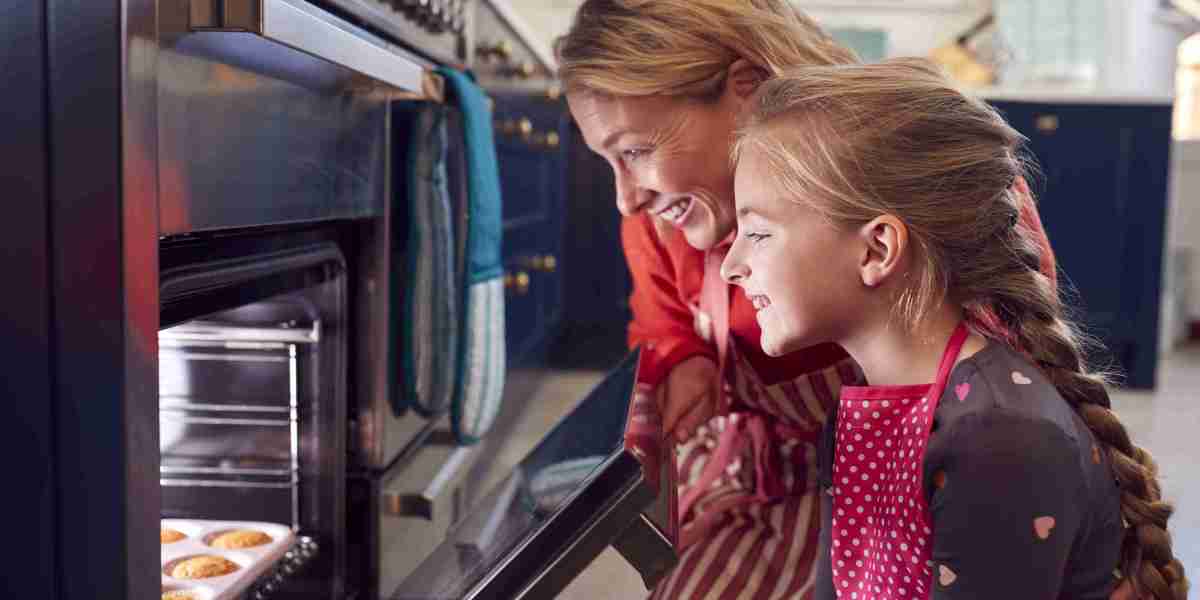There's A Reason Why The Most Common Integrated Electric Ovens Debate Actually Isn't As Black And White As You