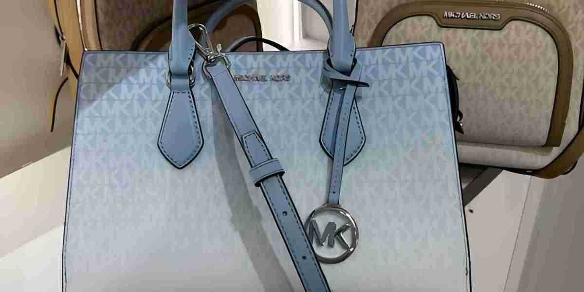 MK貝殼包推薦2025｜Michael Kors官網熱銷JET SET中號斜挎包4色解析