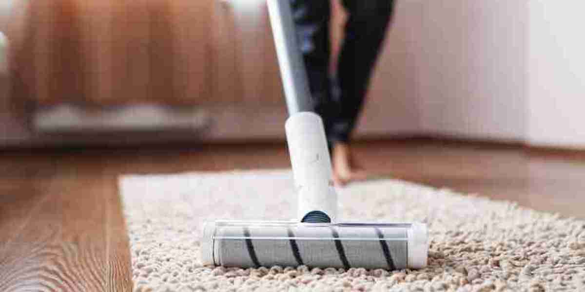 How Carpet Cleaning Services Deal with Ink and Marker Stains